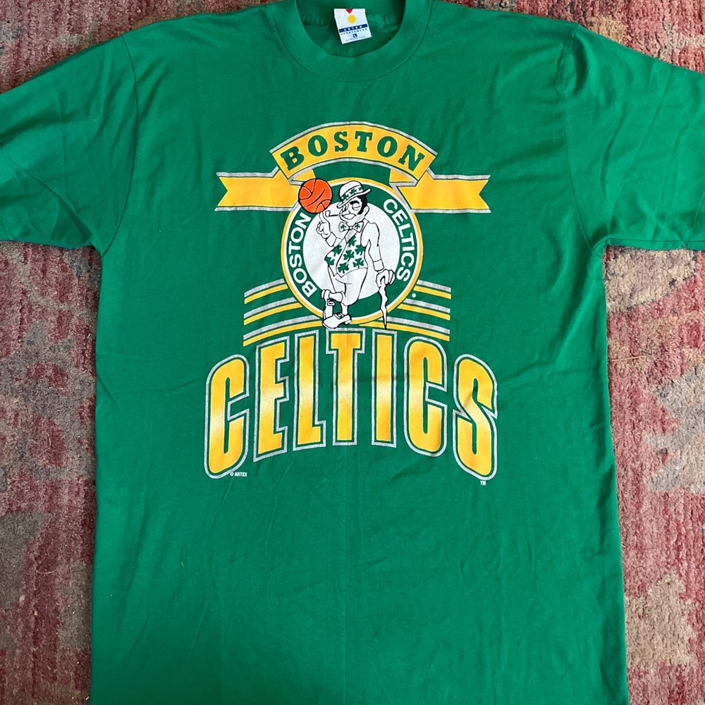 Boston Celtics Artex Shirt Size L